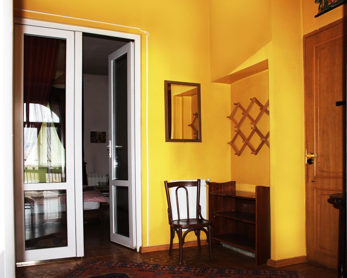 Vivid 2 Bedroom Apt. Yerevan Exterior photo